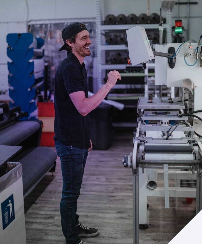 Eosys port worker