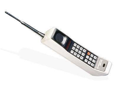 Photo of the Motorola DynaTAC 8000X mobile phone